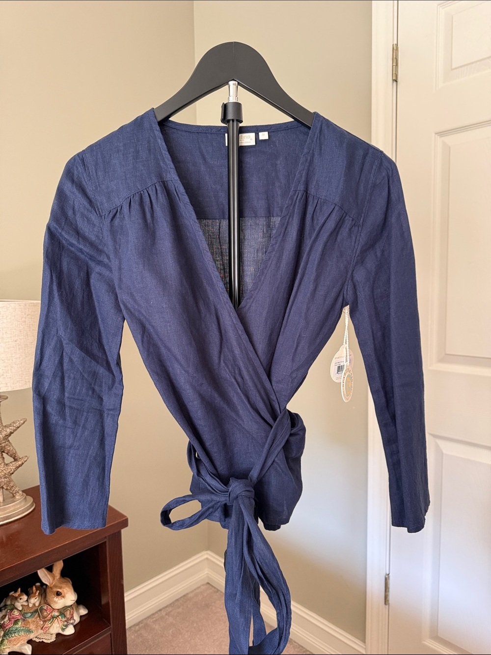 Spartina 449 Navy Linen Wrap Top with Mermaid Logo Tags